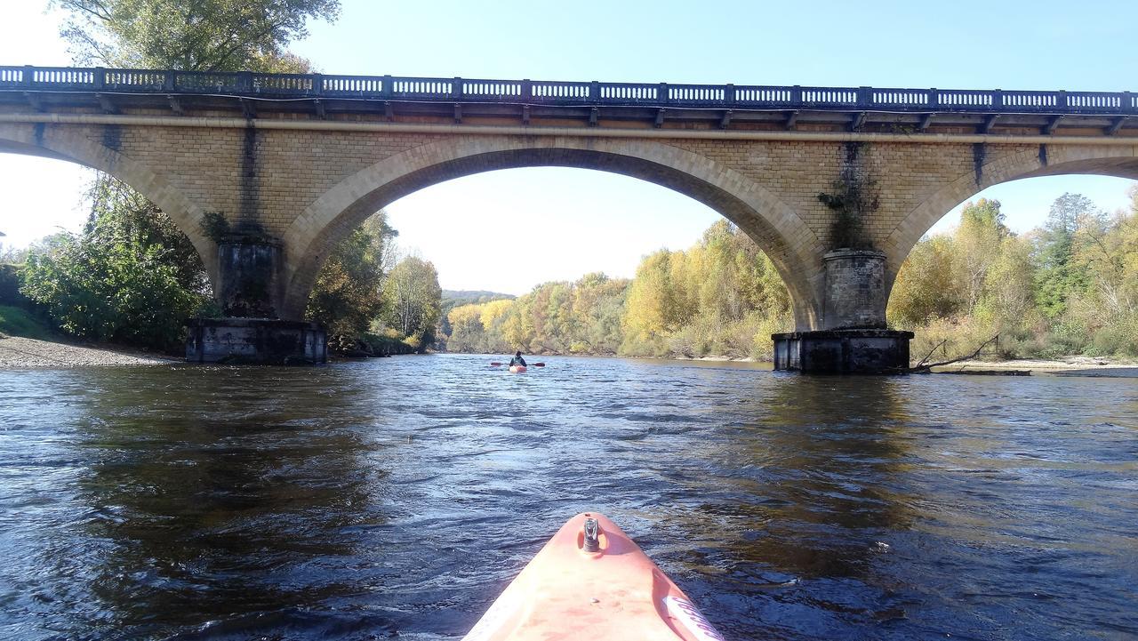 Terre D'Histoire - Baignade - Canoe - Piste Cyclable A 100 M Castelnaud La Chapelle Bagian luar foto